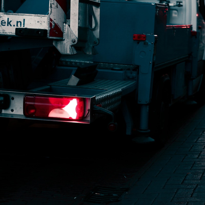 LED Tail Lights for Heavy-Duty Trailers: Smart Solutions for Safe Hauling